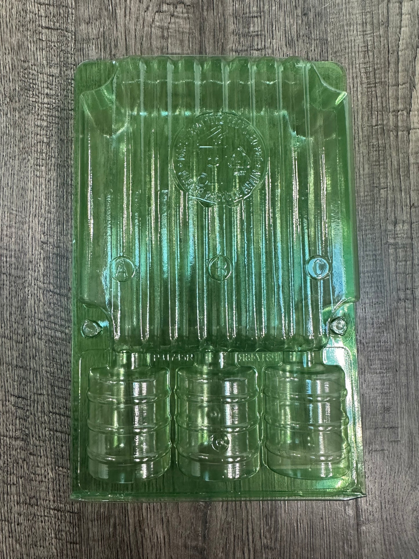 25 pack of 3 cell cutting/clone shipping clamshells