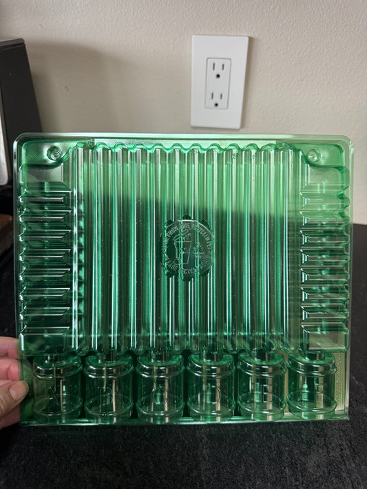 55 pack of 6 cell cutting/clone shipping clamshells